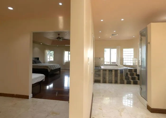Royal Palms Estate
