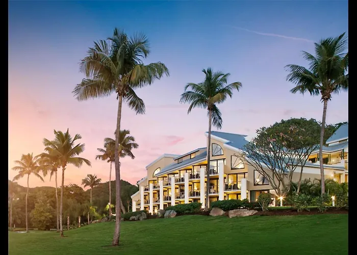 Beautiful Resort Setting With Amazing Amenities In This Studio Apt