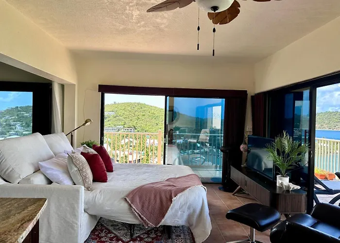 Penthouse Luxury With Ocean Views Resort Pools